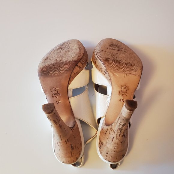 Anne Klein New York Pumps Size 4M - Picture 4 of 5